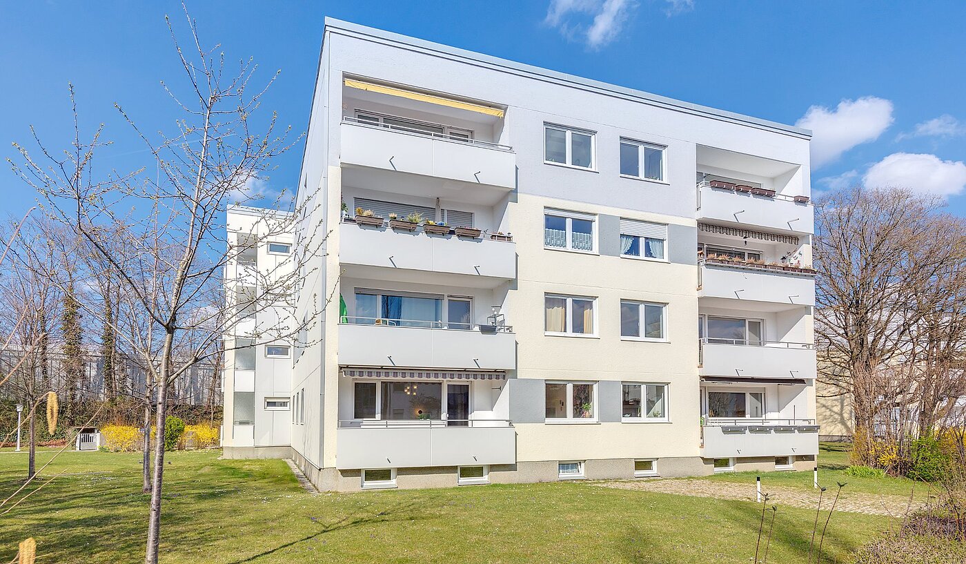 Etagenwohnung mit 4 Zimmern | München-Hadern | 2003ML2 | Gebäudeansicht