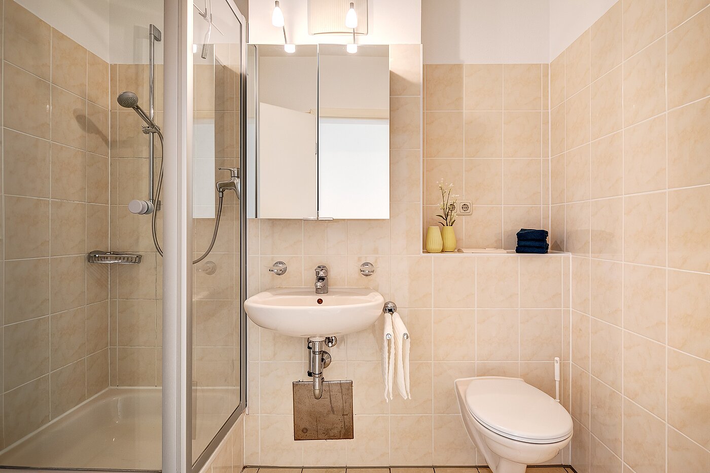 Etagenwohnung mit 4 Zimmern | 1709ML3 | Duschbad mit Gäste-WC