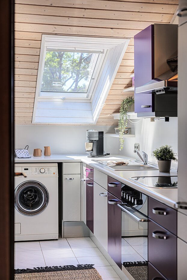 Etagenwohnung mit 2 Zimmern | München-Thalkirchen | 70241 | Stylische Küche...