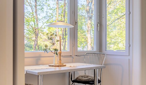 Etagenwohnung mit 3.5 Zimmern | München-Bogenhausen | 703052 | ...einladendem Erker