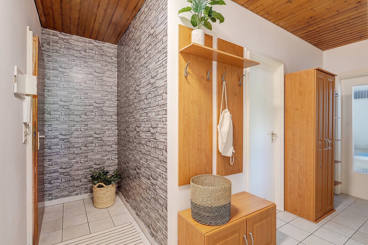 Etagenwohnung mit 2 Zimmern | München-Perlach | 1904ML5 | geräumiger Flur