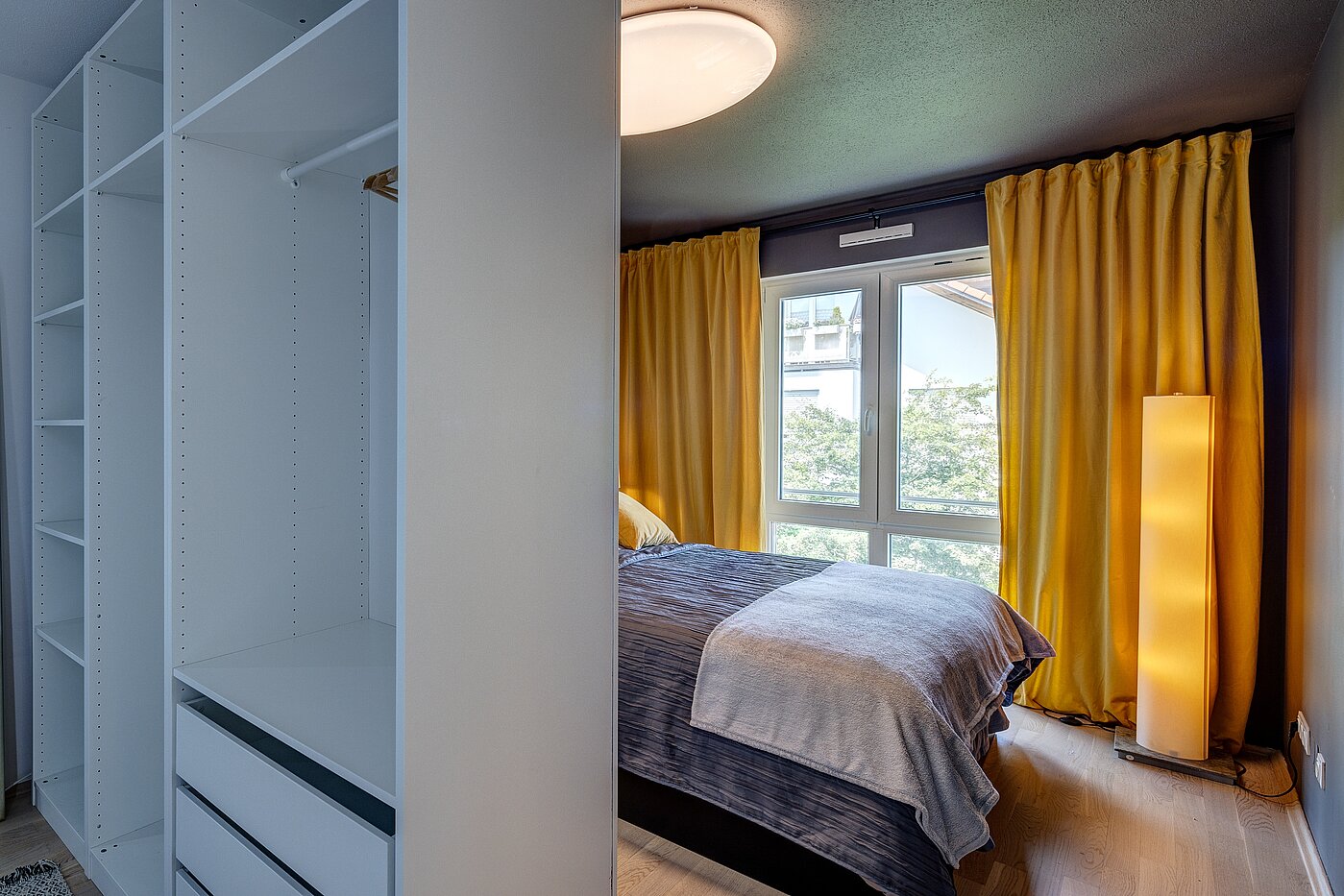 Etagenwohnung mit 3 Zimmern | 70483 | ...mit abgeteiltem...