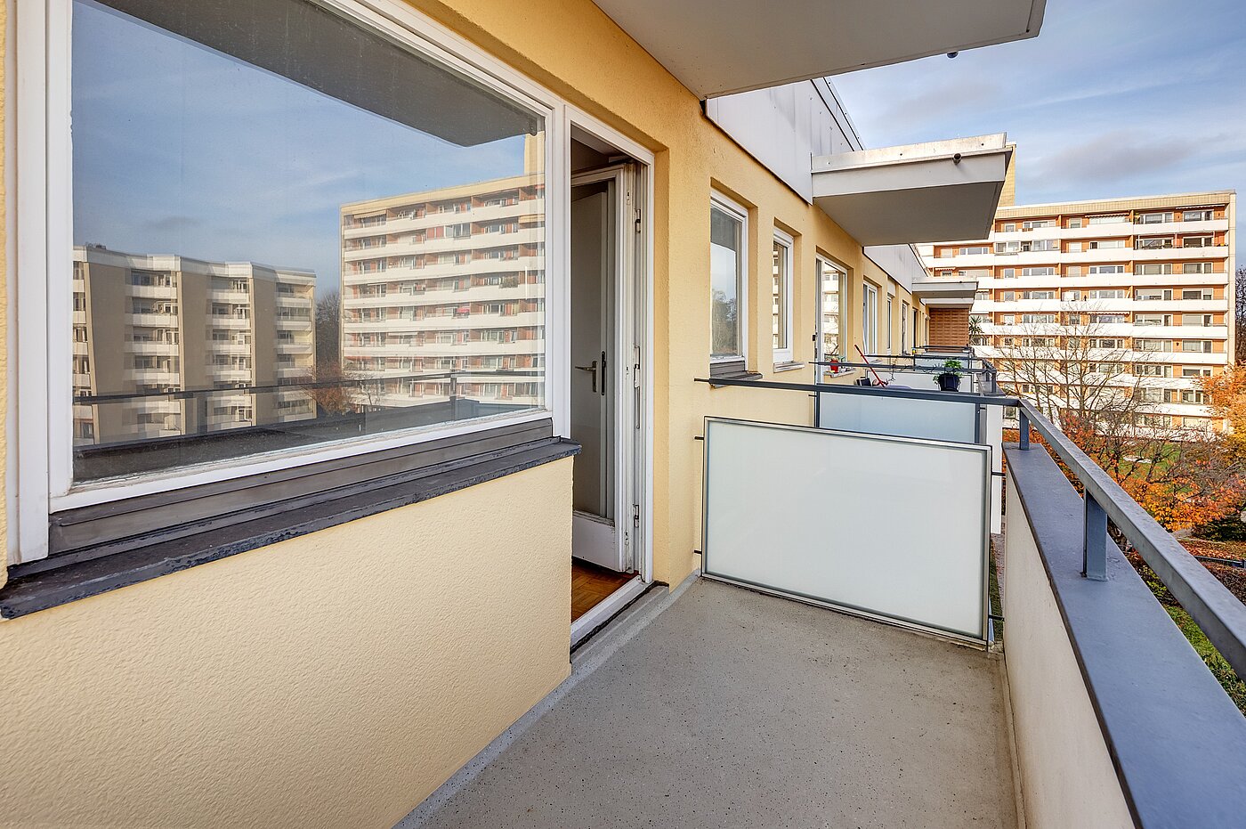Etagenwohnung mit 2 Zimmern | München-Freimann | 70158 | Balkon Richtung Innenhof