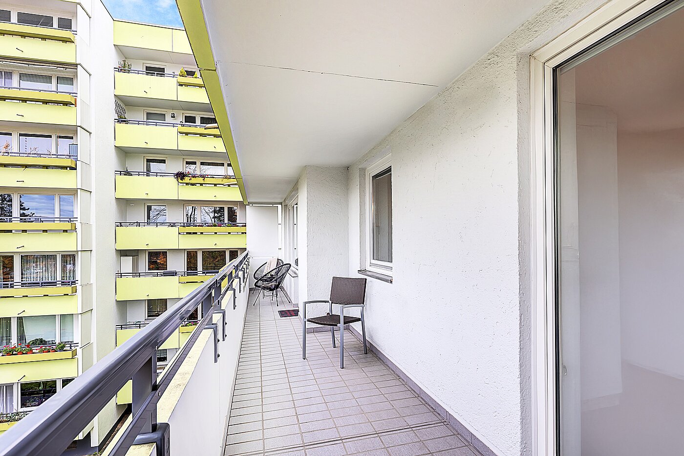 Etagenwohnung mit 2 Zimmern | München-Perlach | 70300 | ...