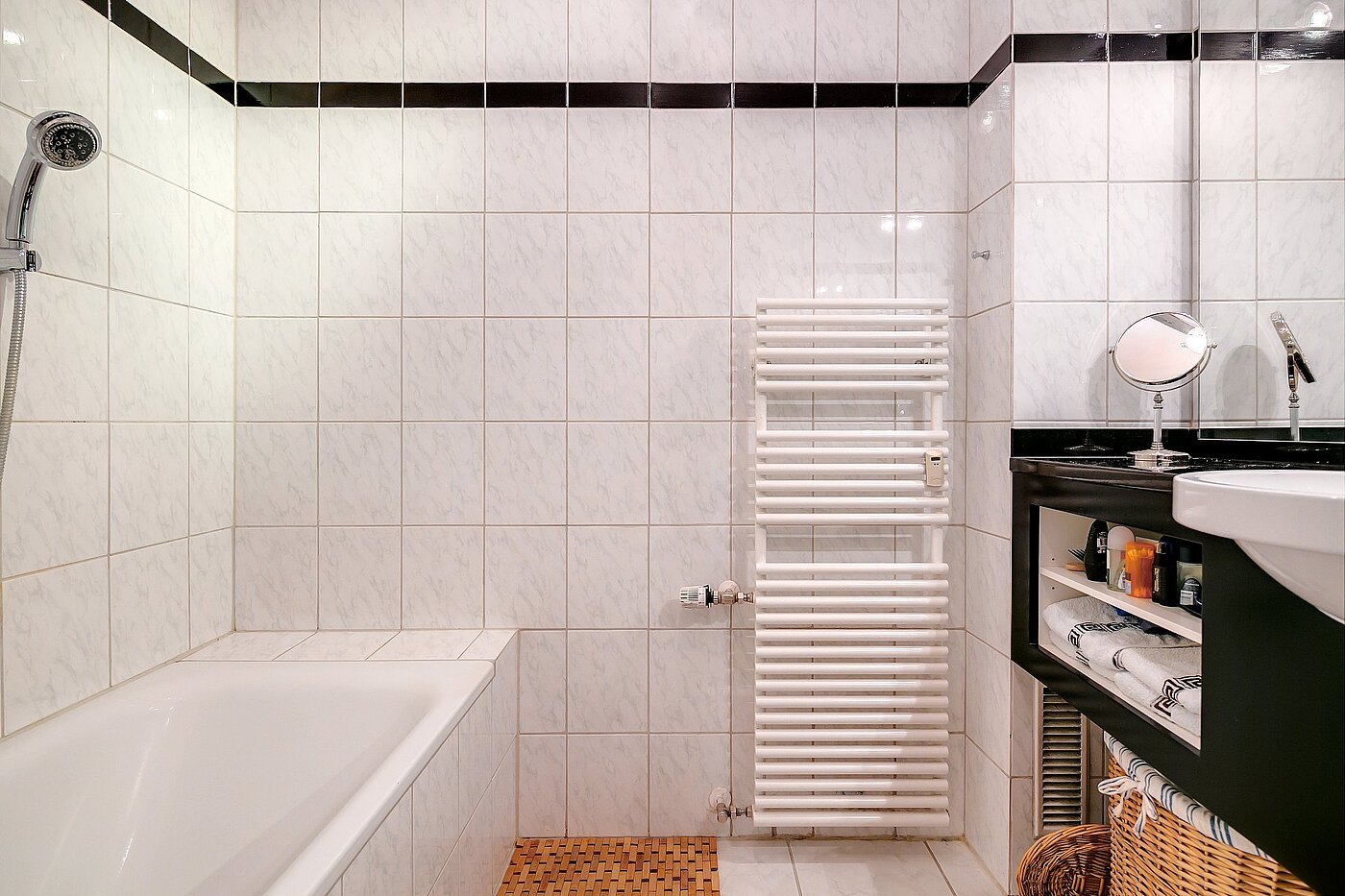 Etagenwohnung mit 2 Zimmern | München-Schwabing | 2004ML1 | Badezimmer