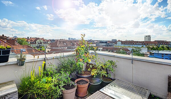Etagenwohnung mit 5 Zimmern | München-Neuhausen | 70140 | Sonnige Dachterrasse