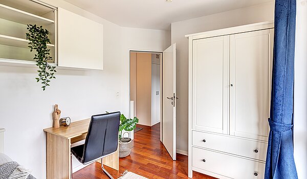 Etagenwohnung mit 3 Zimmern | München-Schwabing | 2202ML12 | ...mit Arbeitsplatz...