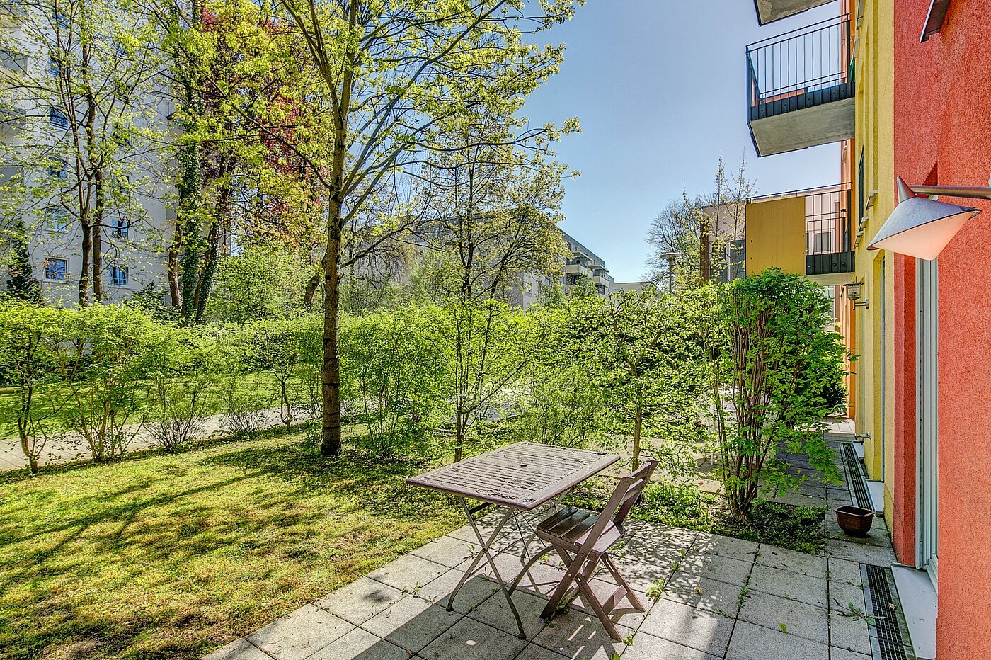 Erdgeschosswohnung mit 1.5 Zimmern | München-Ramersdorf | 2004ML6 | Ost-Terrasse mit Garten