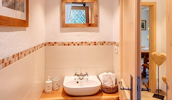 Erdgeschosswohnung mit 2.5 Zimmern | Kreuth | 701351 | Gäste WC