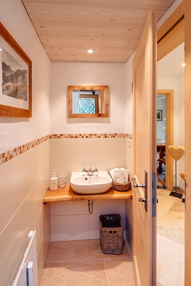 Erdgeschosswohnung mit 2.5 Zimmern | Kreuth | 701351 | Gäste WC
