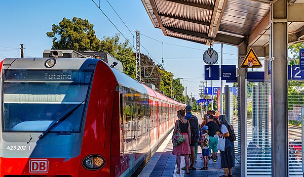 Etagenwohnung mit 3.5 Zimmern | 70284 | hervorragende Anbindung