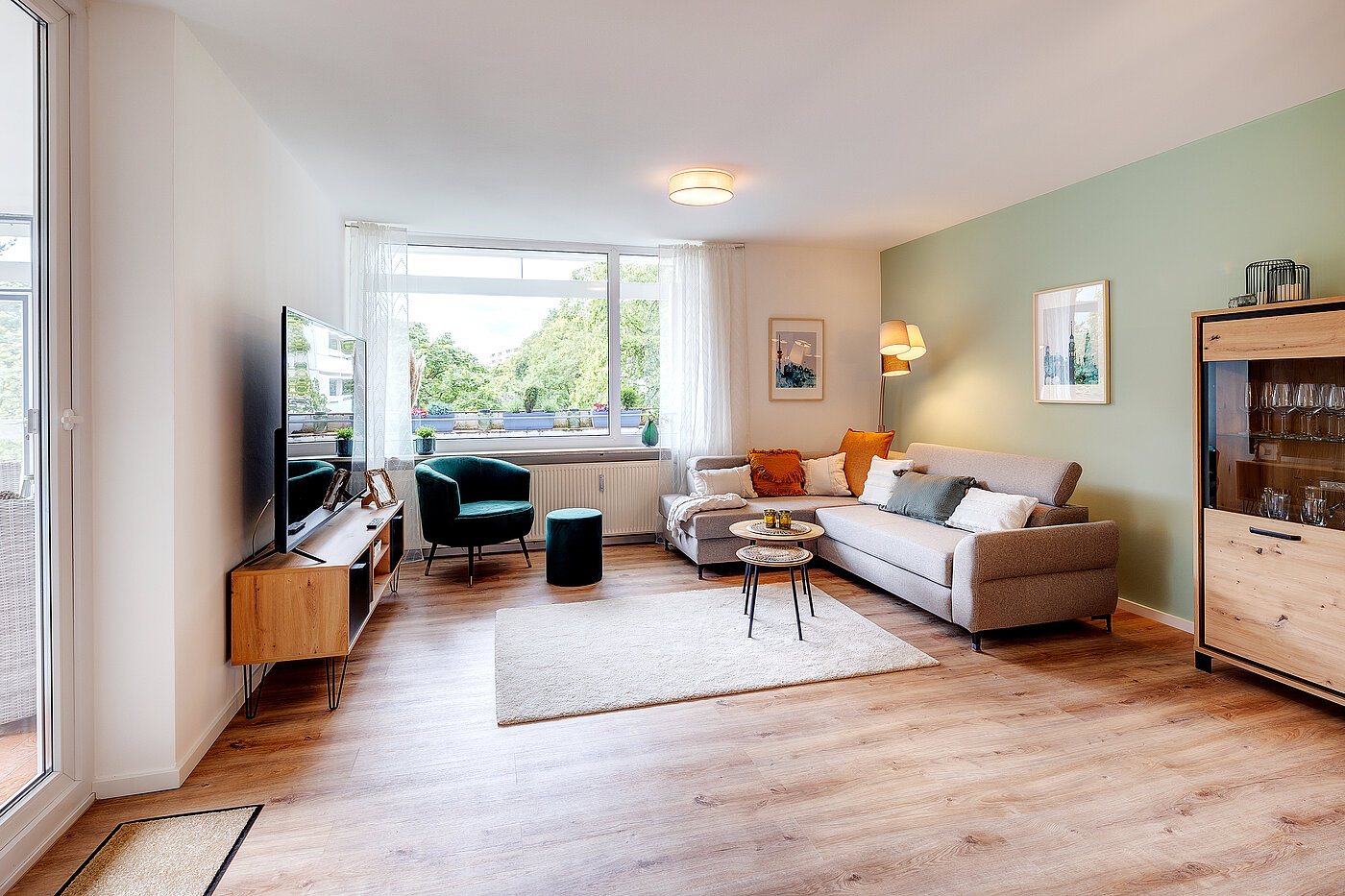 Etagenwohnung mit 3 Zimmern | Unterhaching | 70421 | Wohnen und...