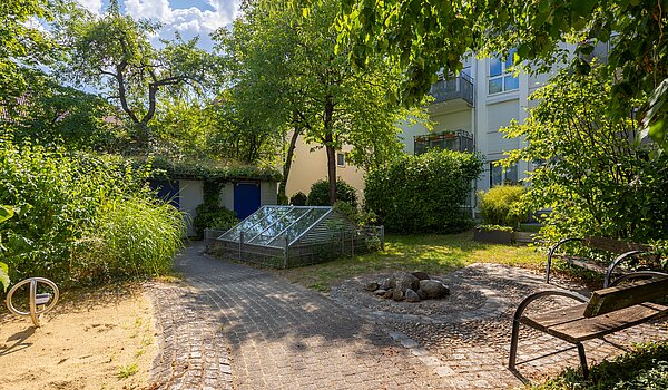Erdgeschosswohnung mit 2 Zimmern | München-Laim | 70464 | ...Innenhof zum...