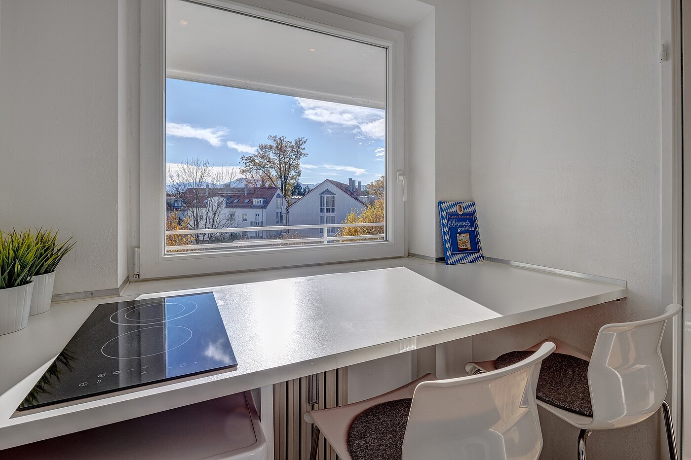 Etagenwohnung mit 1 Zimmer | Rosenheim | 2109ML8 | Kochen mit Blick auf die Alpen