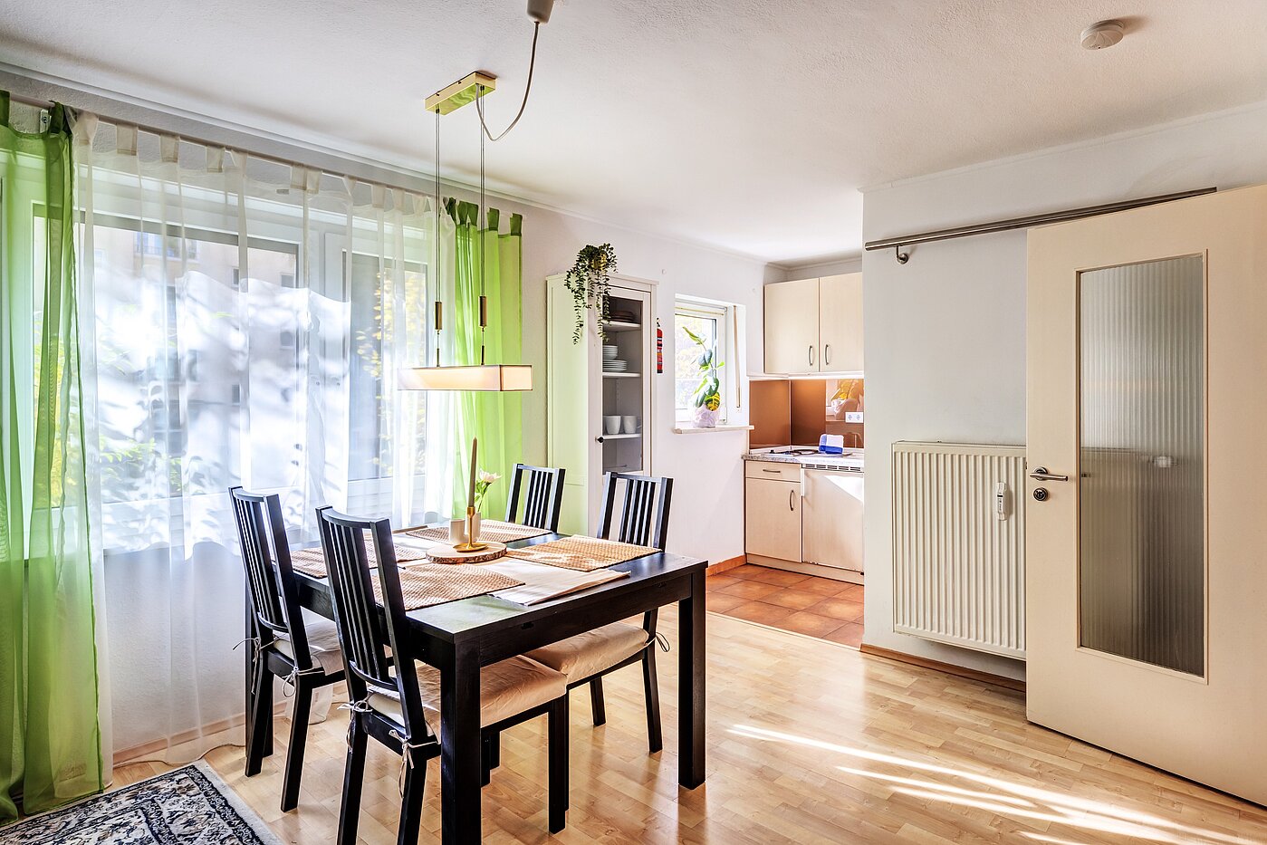 Hochparterre mit 1 Zimmer | München-Bogenhausen | 70301