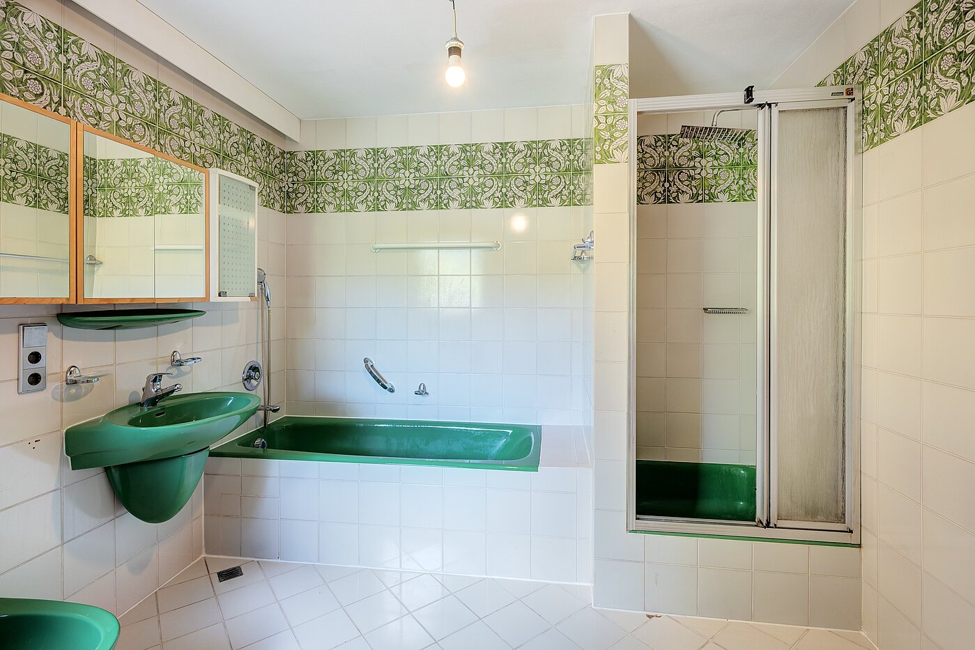 Reiheneckhaus mit 5 Zimmern | Penzberg | 701121 | ...und Dusche