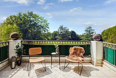 Moosach/Nymphenburg: Helle 1,5 Zimmer Wohnung in Schlossnähe mit idyllischem Flair