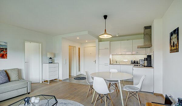 Apartment mit 1 Zimmer | München-Schwabing | 70198 | Offene Küche mit...