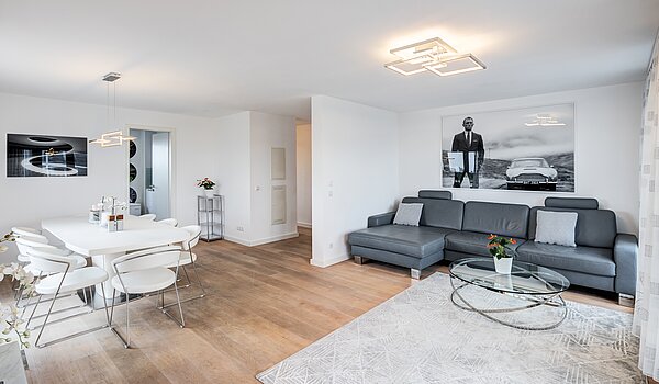 Penthouse mit 3 Zimmern | München-Riem | 70468 | Wohnzimmer mit Küche