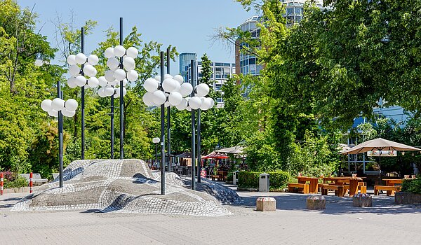 Etagenwohnung mit 3 Zimmern | München-Bogenhausen | 70261 | Arabellapark