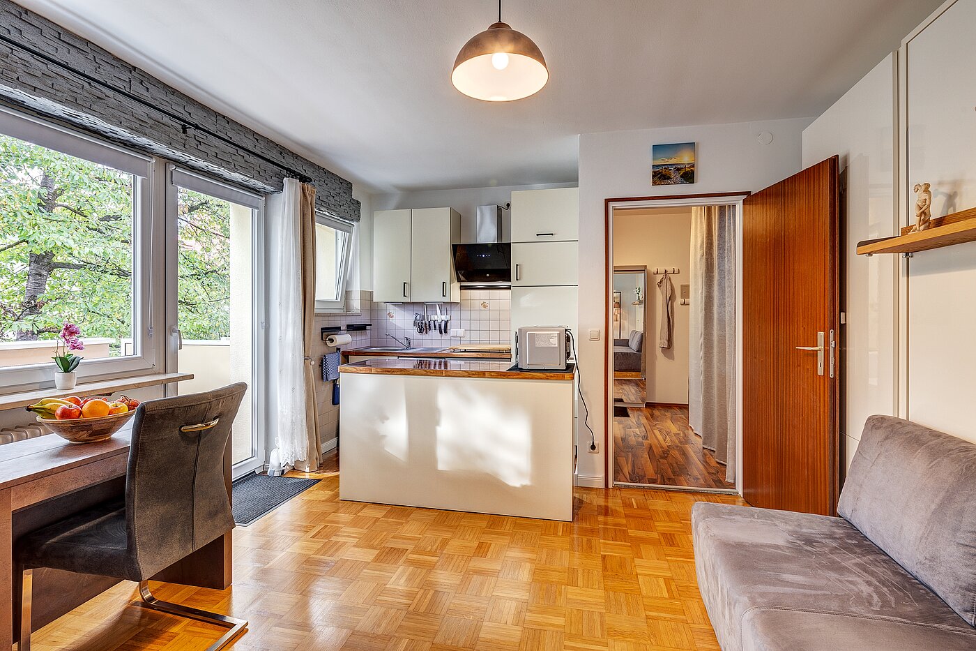 Apartment mit 1 Zimmer | 70478