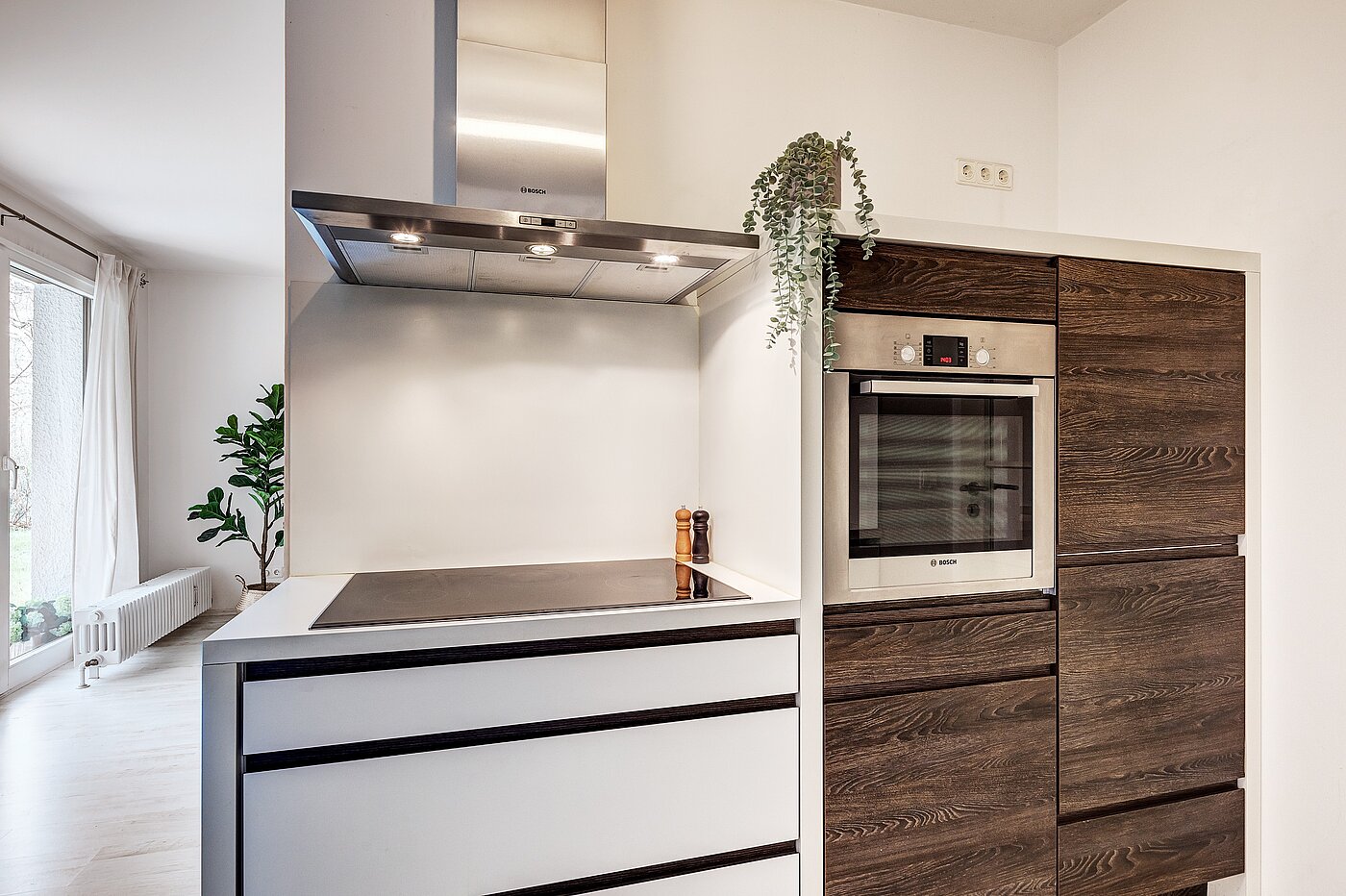 Erdgeschosswohnung mit 2.5 Zimmern | München-Harlaching | 70018 | ...elektrischen Geräten