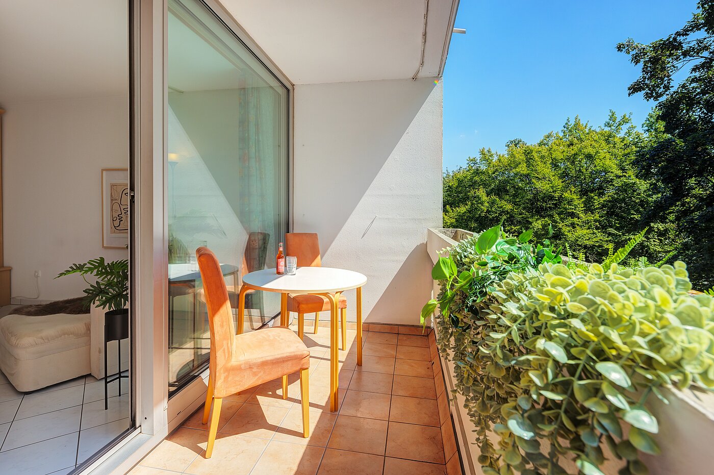 Etagenwohnung mit 3 Zimmern | München-Bogenhausen | 70261 | ...mit Blick ins Grüne