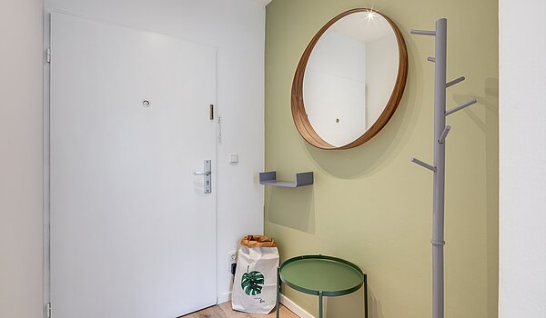 Erdgeschosswohnung mit 2 Zimmern | München-Moosach | 70462 | Eingangsbereich