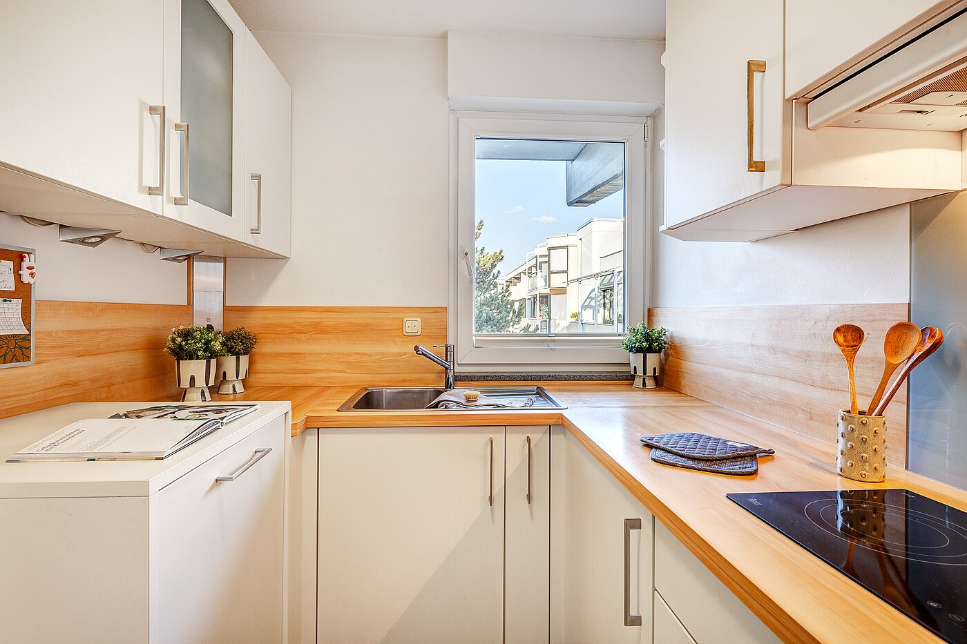 Etagenwohnung mit 3 Zimmern | Unterschleißheim | 70003 | Hochwertige Einbauküche...