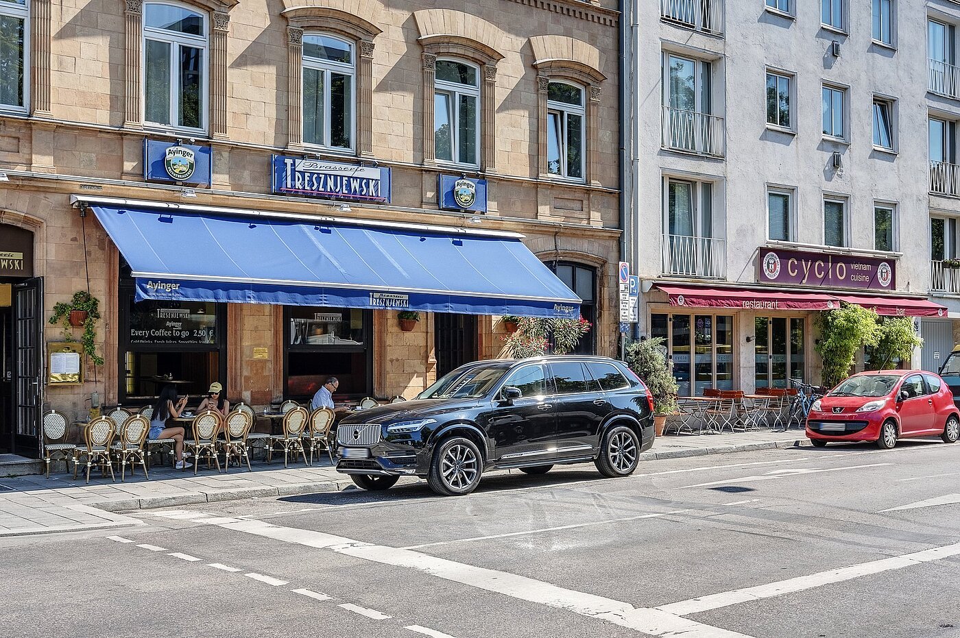 Etagenwohnung mit 2 Zimmern | München-Maxvorstadt | 70001 | Restaurants, Bars, Cafés