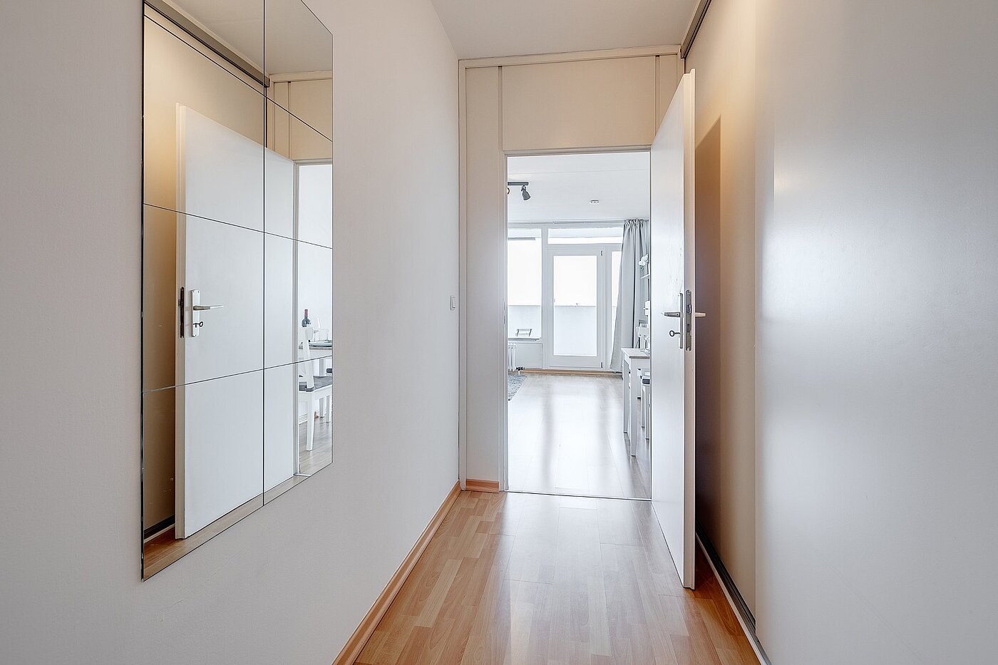 Etagenwohnung mit 1 Zimmer | München-Moosach | 1903ML3 | Geräumiger Flur