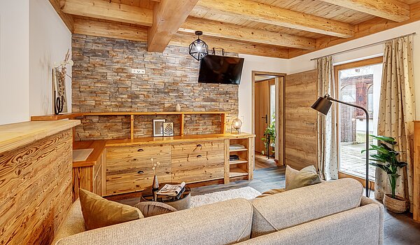 Etagenwohnung mit 6 Zimmern | 70095 | ...mit gemütlichem Sofa...