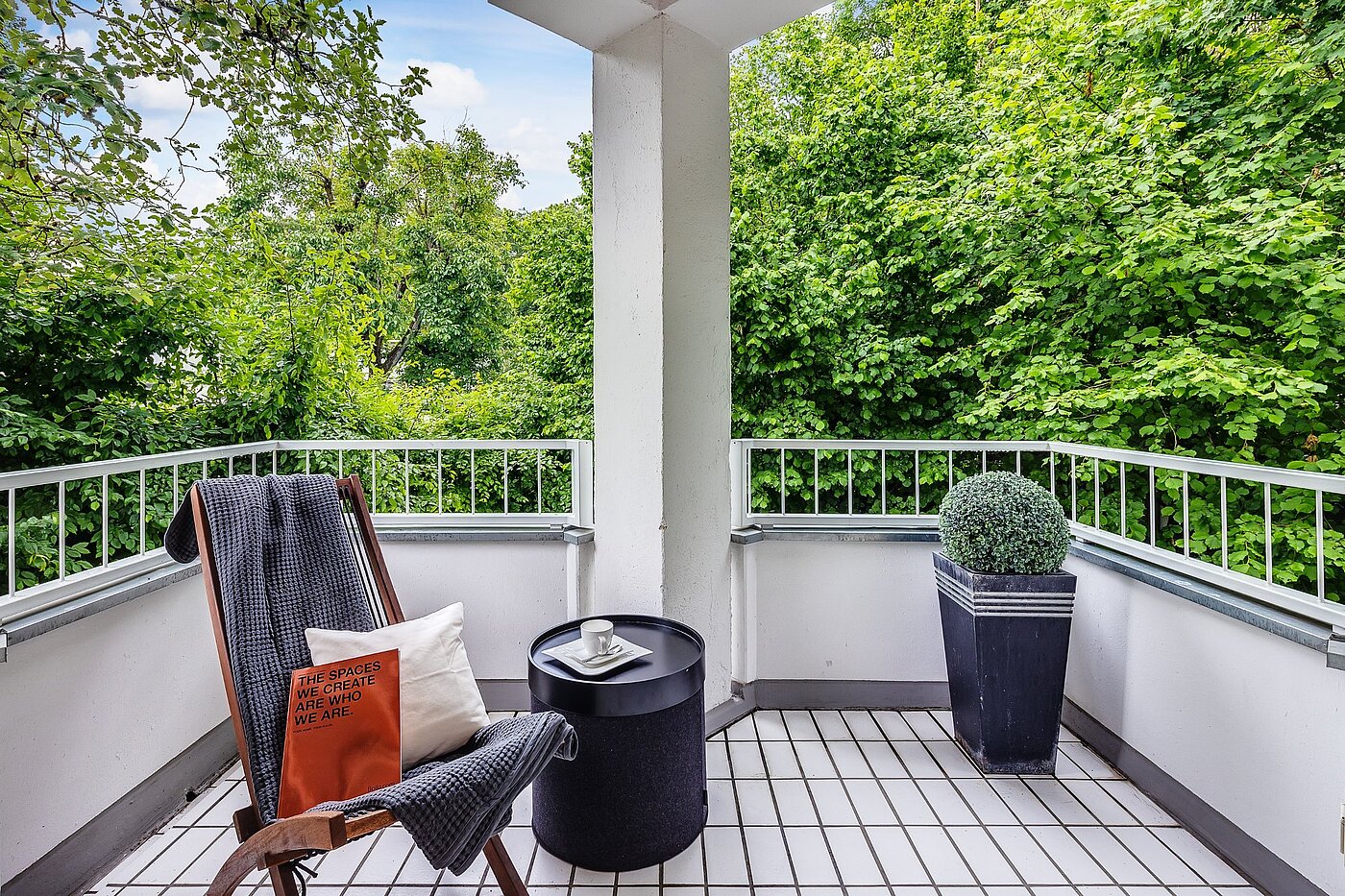 Etagenwohnung mit 3 Zimmern | München-Harlaching | 2108ML3 | ...zum Süd/Ost-Balkon und...