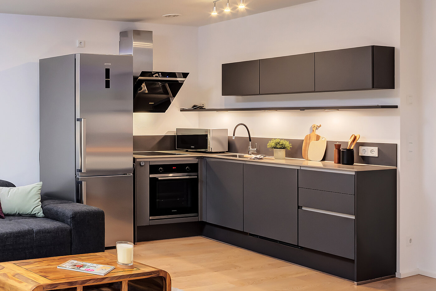 Etagenwohnung mit 2 Zimmern | München-Bogenhausen | 70160 | Hochwertige Einbauküche