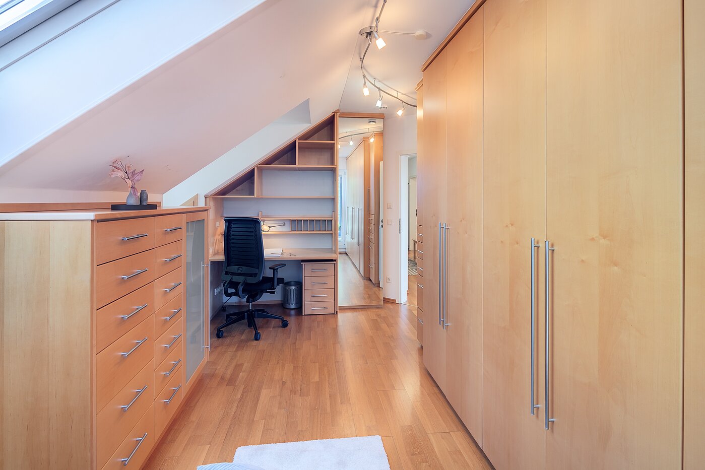Dachgeschosswohnung mit 3 Zimmern | 70501 | ...Arbeitszimmer