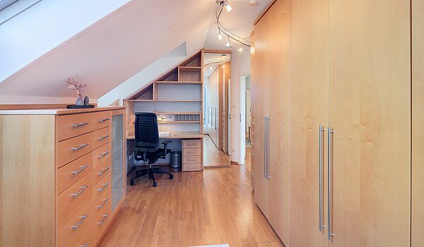 Dachgeschosswohnung mit 3 Zimmern | 70501 | ...Arbeitszimmer