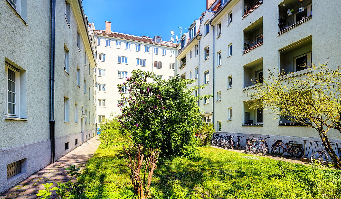 Etagenwohnung mit 2 Zimmern | München-Sendling | 70220 | Innenhof