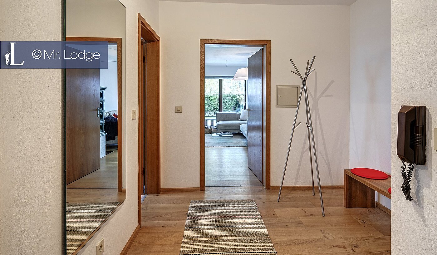 Erdgeschosswohnung mit 2 Zimmern | München-Harlaching | 1704ML6 | Diele