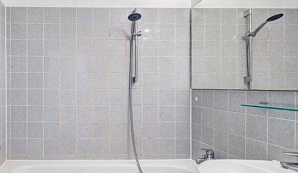 Apartment mit 2 Zimmern | München-Feldmoching | 70466 | Badezimmer