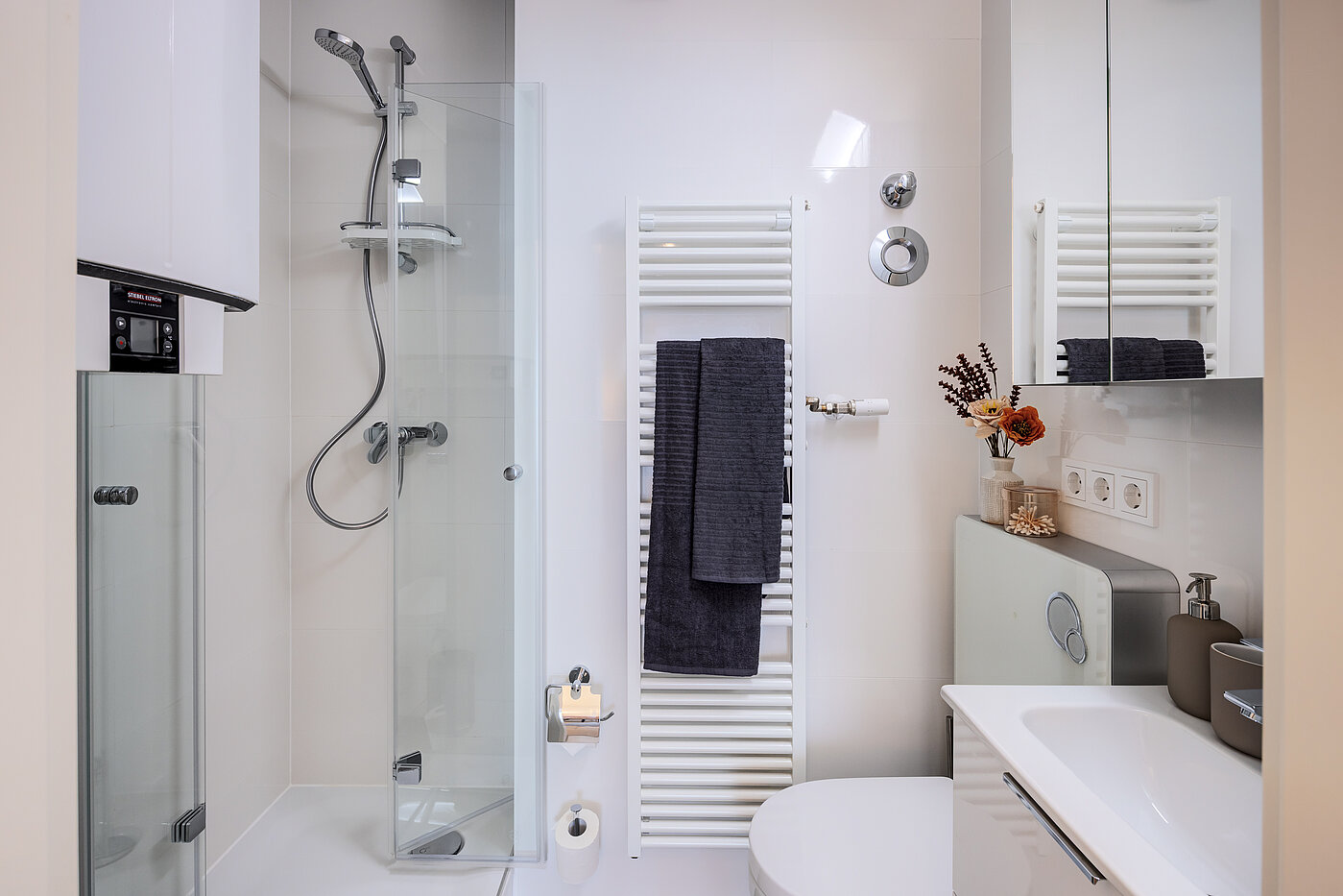 Etagenwohnung mit 2 Zimmern | München-Sendling-Westpark | 70413 | ...Duschbad