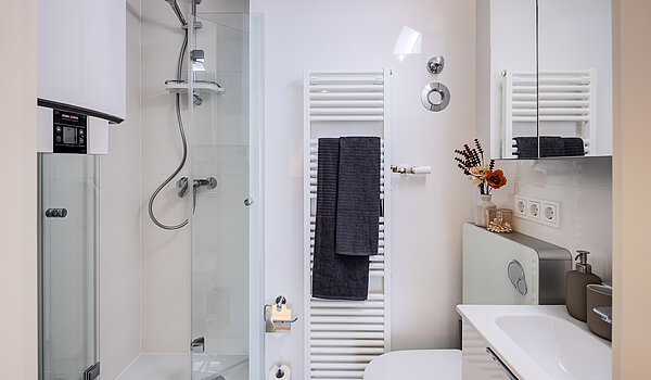 Etagenwohnung mit 2 Zimmern | München-Sendling-Westpark | 70413 | ...Duschbad