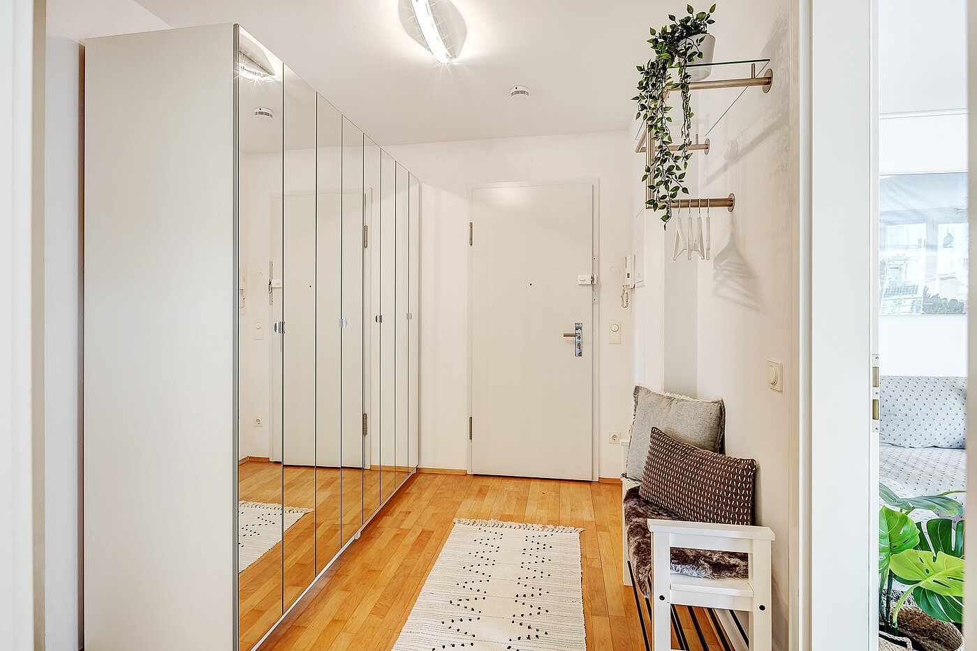Etagenwohnung mit 1.5 Zimmern | München-Schwabing | 2205ML81 | Diele mit...