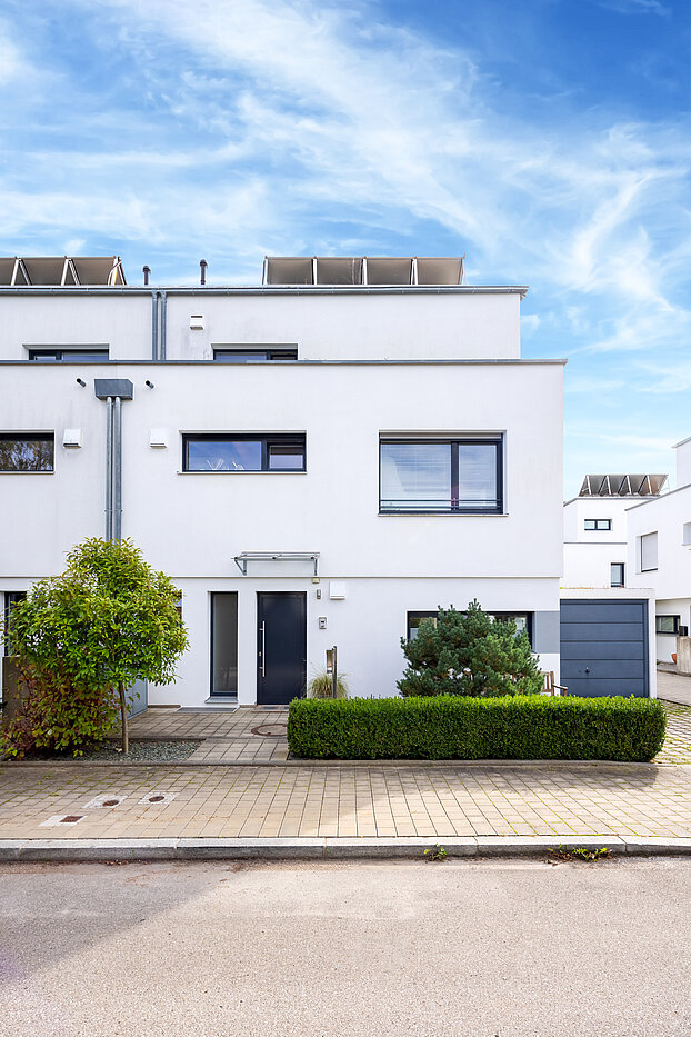 Doppelhaushälfte mit 5 Zimmern | München-Aubing | 70162 | Eingangsbereich