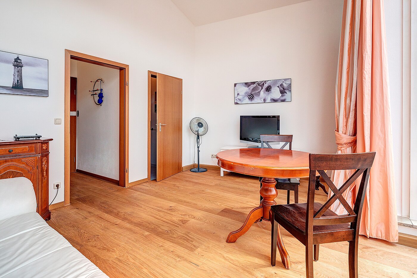 Etagenwohnung mit 1 Zimmer | München-Perlach | 2204ML8 | Essbereich mit Zugang...