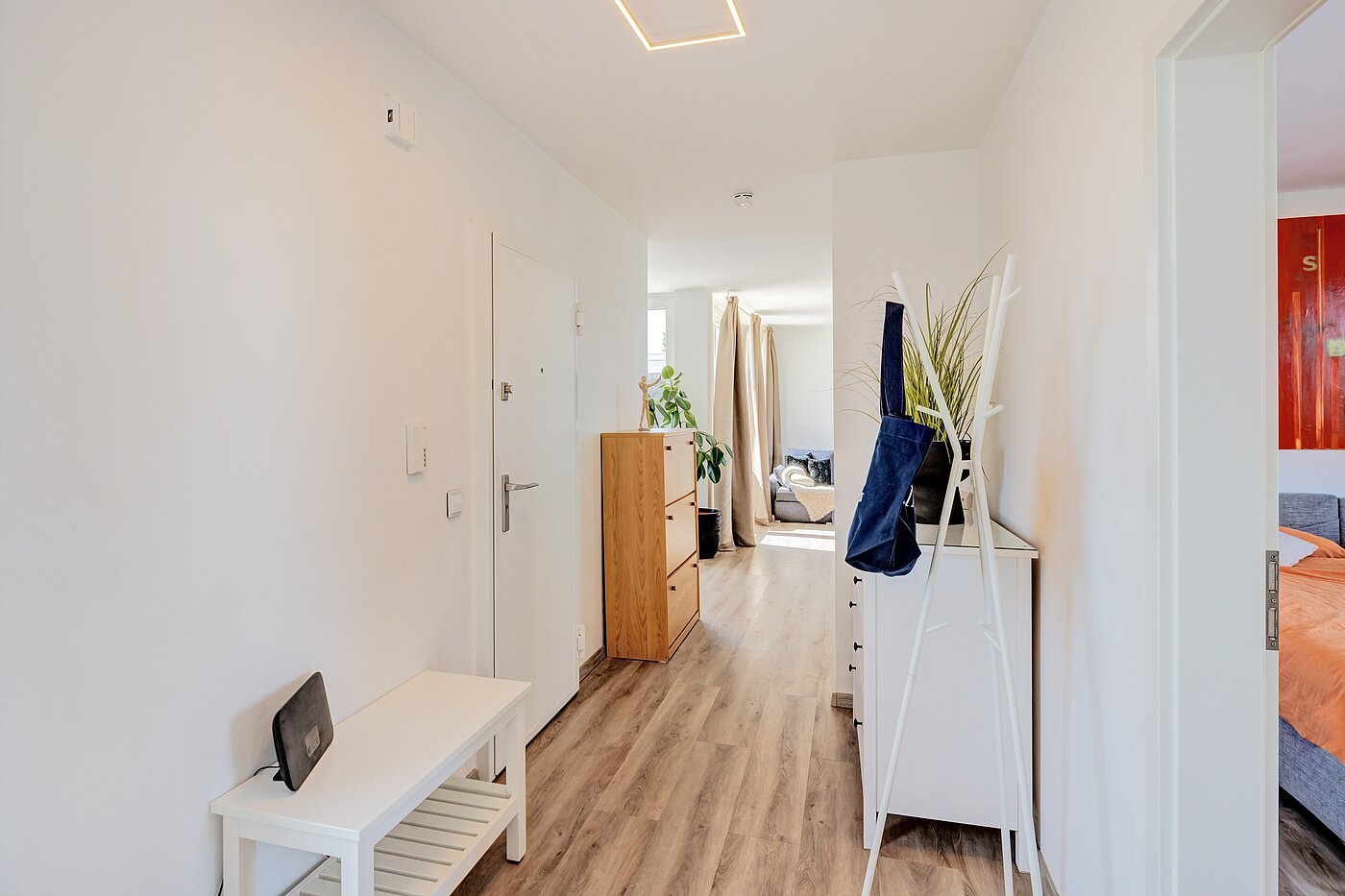 Terrassenwohnung mit 3.5 Zimmern | München-Berg am Laim | 123456 | Flur