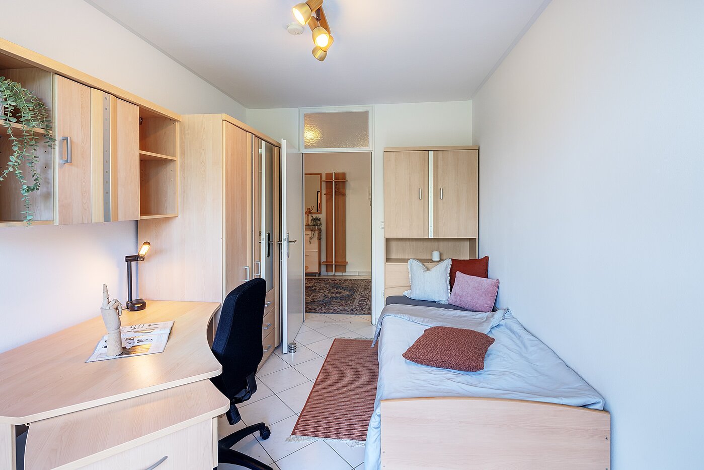Etagenwohnung mit 3 Zimmern | München-Bogenhausen | 70261 | oder Gästezimmer
