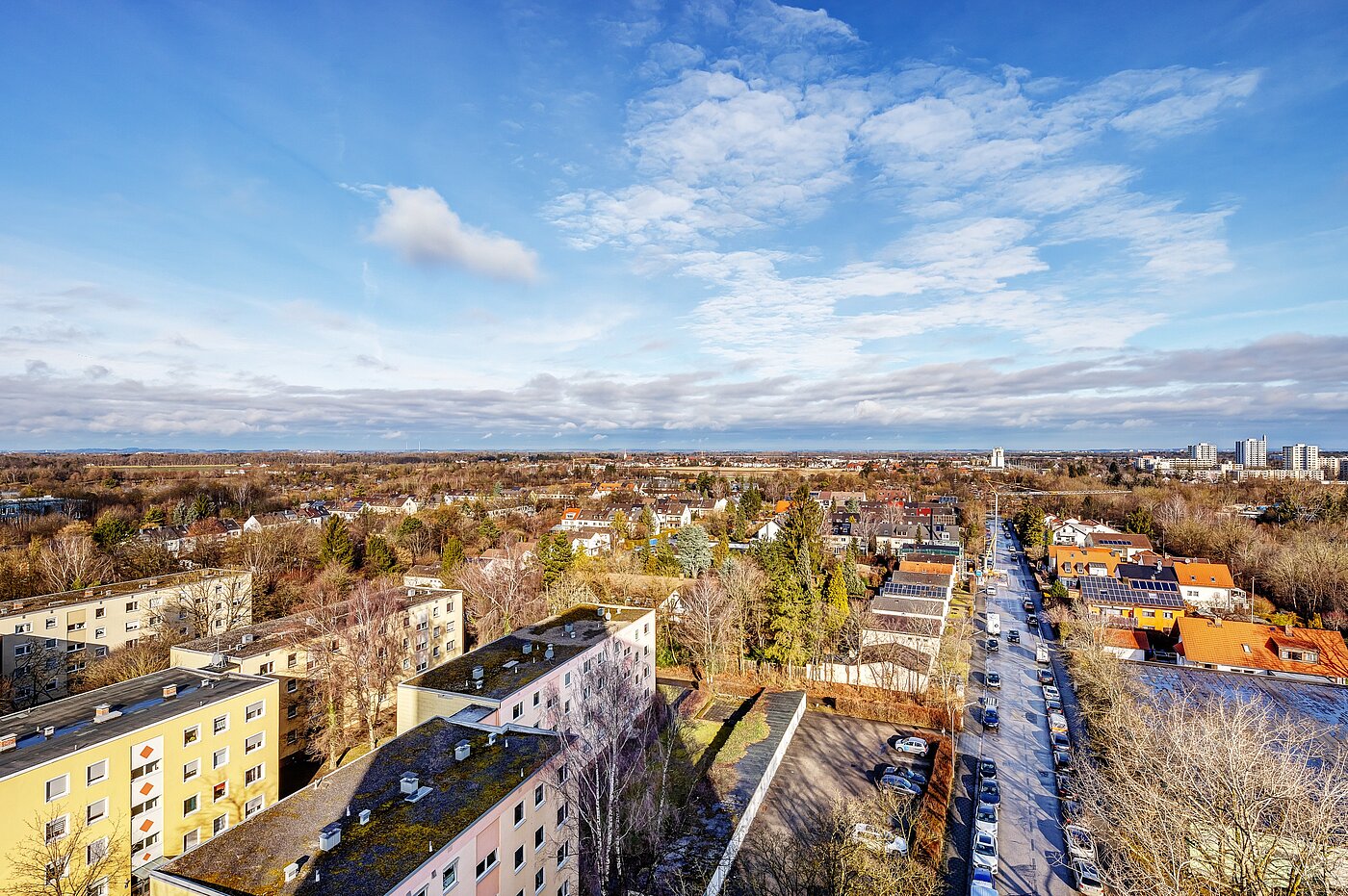 Etagenwohnung mit 3 Zimmern | München-Feldmoching | 2201ML2 | Die herrliche Fernsicht und...