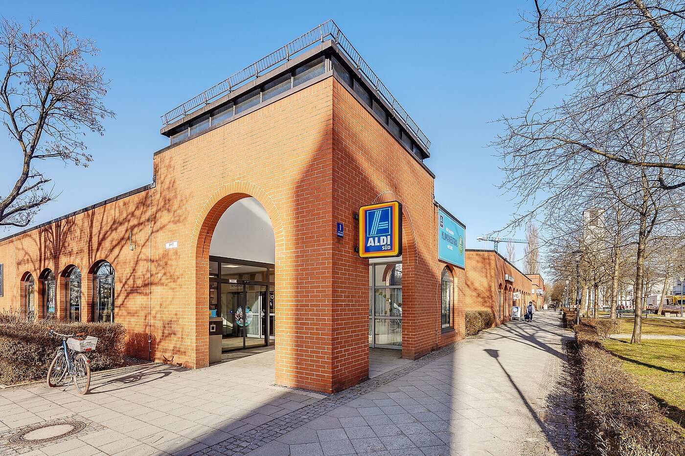 Etagenwohnung mit 1 Zimmer | München-Perlach | 2102ML1 | Supermärkte und...
