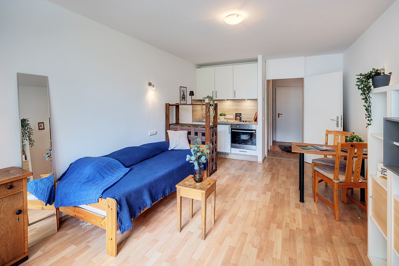 Apartment mit 1 Zimmer | München-Haidhausen | 70274 | Wohn- und Schlafbereich