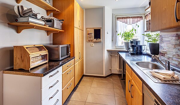 Reiheneckhaus mit 6 Zimmern | Germering | 70033 | Küche mit Fenster